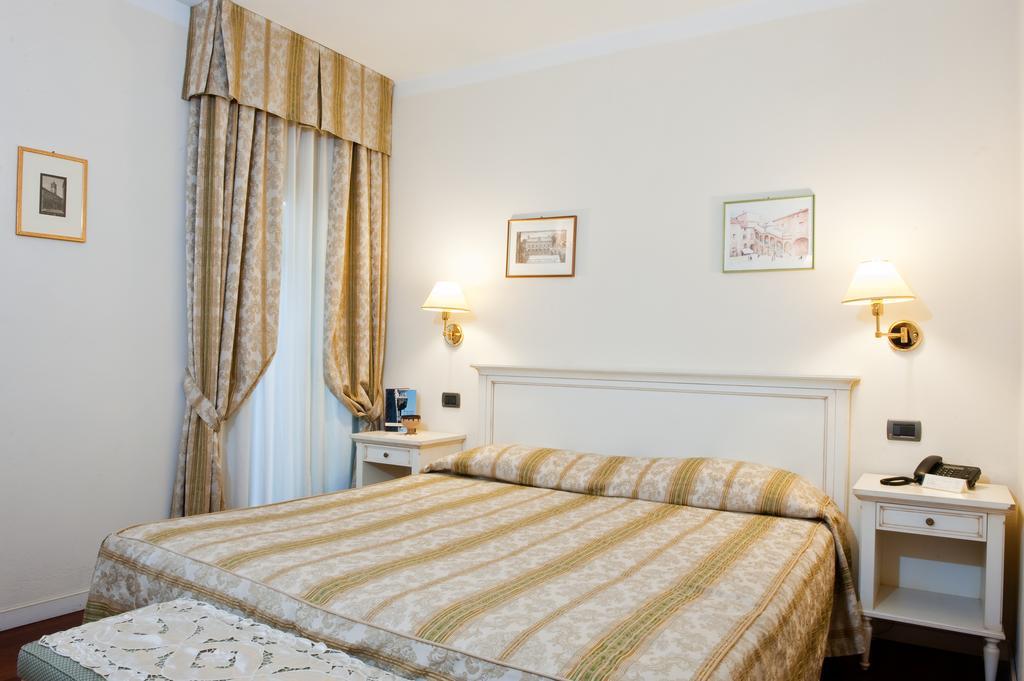 Hotel Corte Estense Ferrara Exterior photo